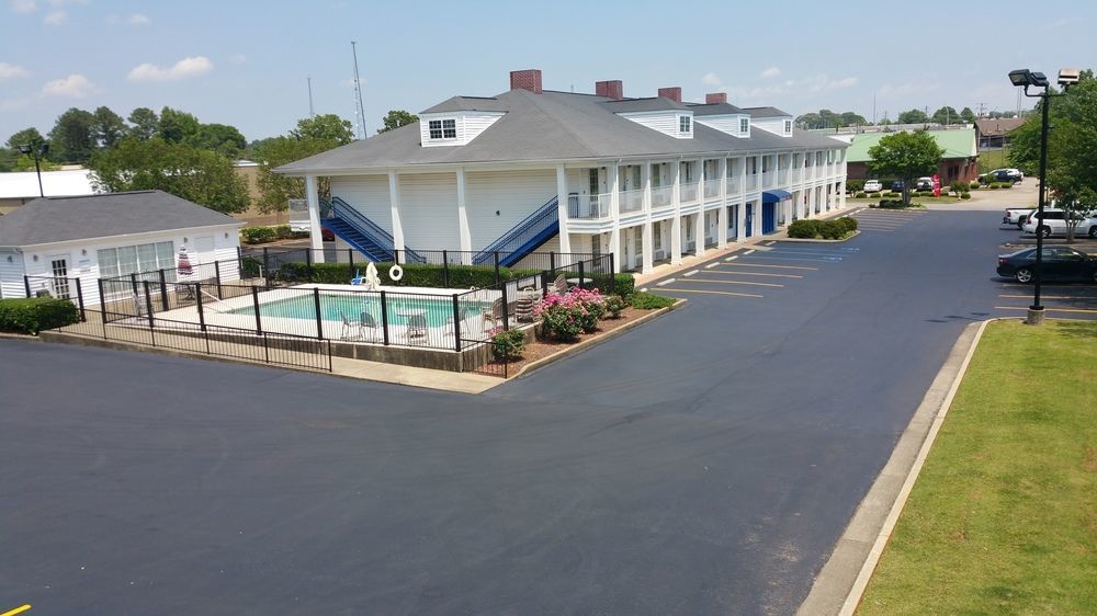 Baymont By Wyndham Florence/Muscle Shoals Buitenkant foto