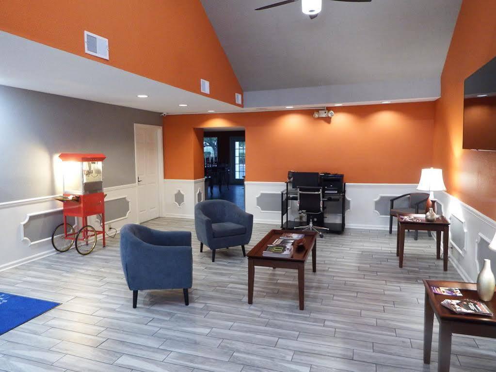 Baymont By Wyndham Florence/Muscle Shoals Buitenkant foto