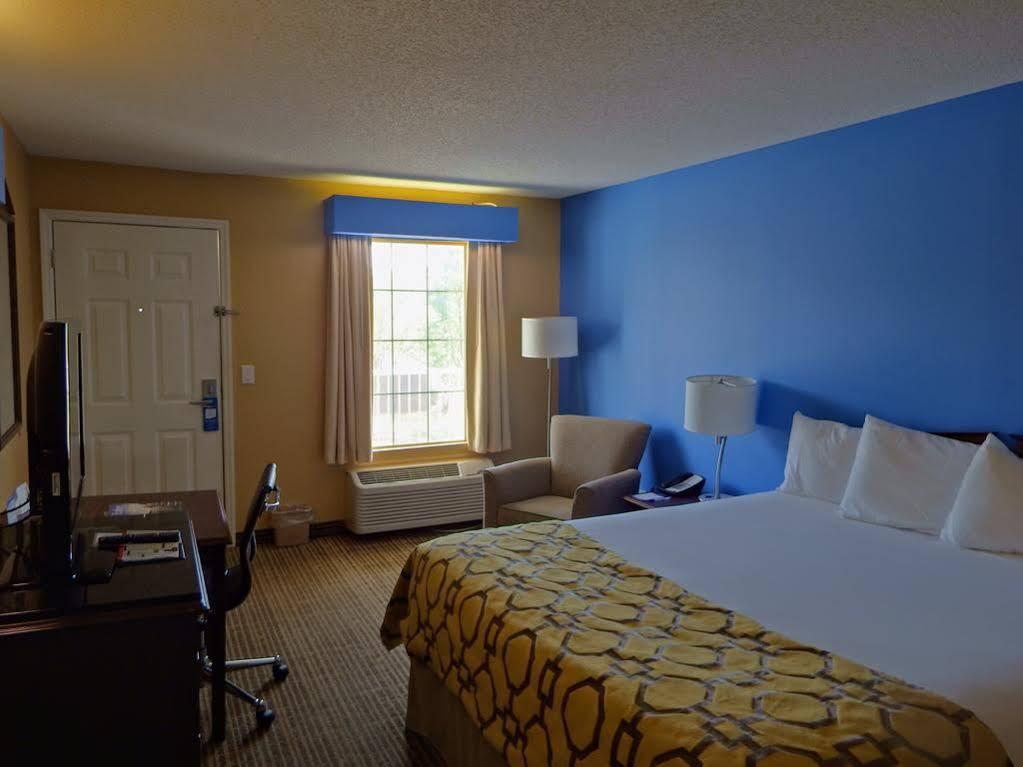 Baymont By Wyndham Florence/Muscle Shoals Buitenkant foto